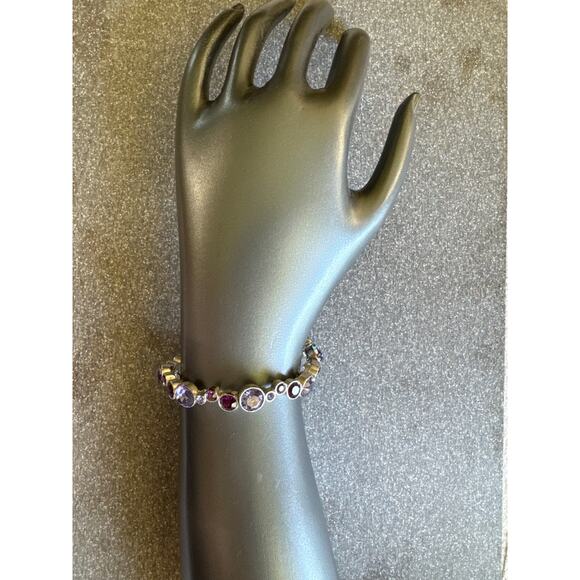 Purple Stretch Handmade Bracelet Round Faceted Stones in Silver Tone - Picture 2 of 5